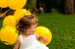 How Professional Pooper Scooper Services Help Maintain Lawn and Property Value